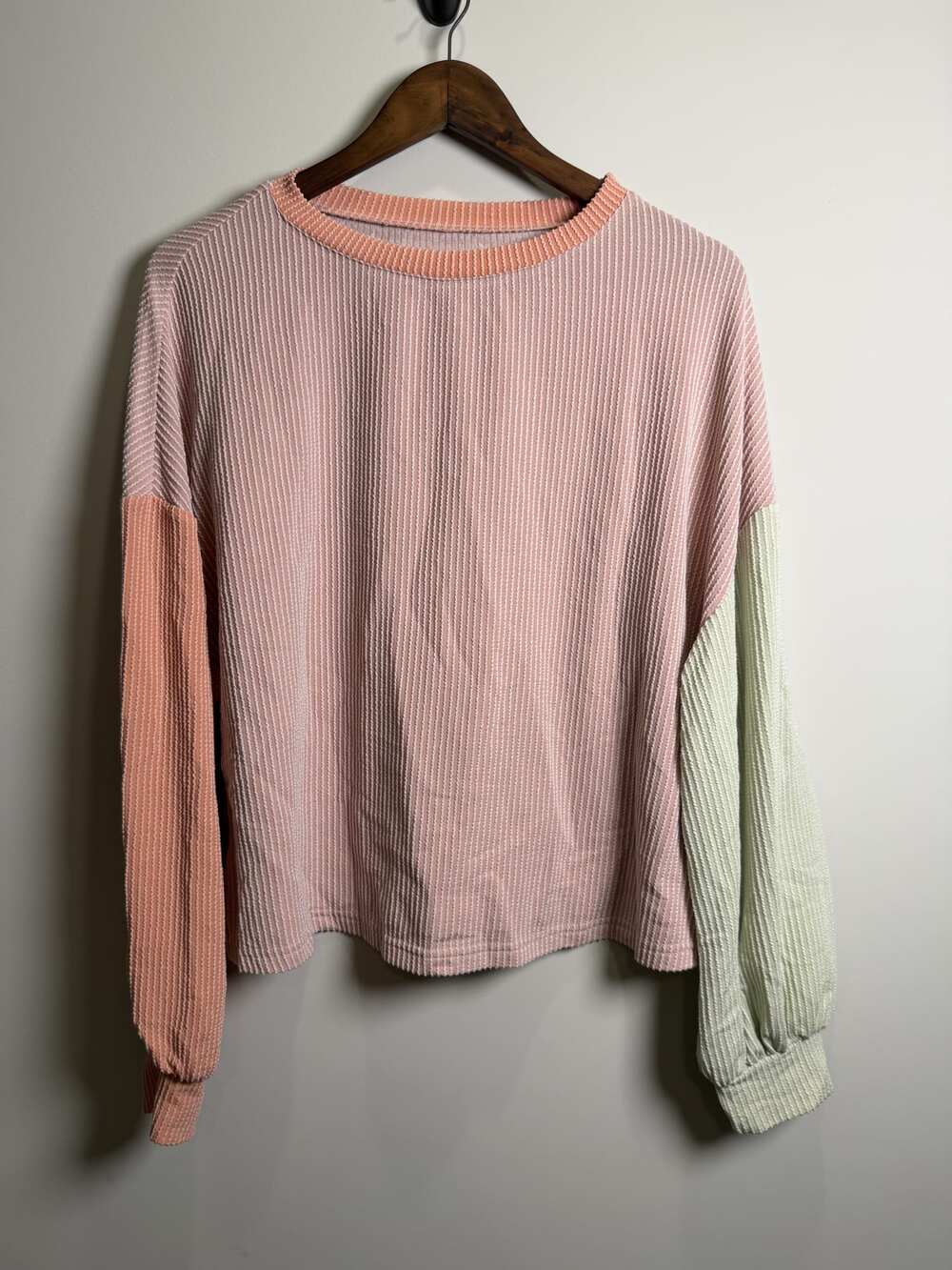 Color-Block Ribbed Long-Sleeve Crew-Neck Top - Pink, Coral & Mint, Size L